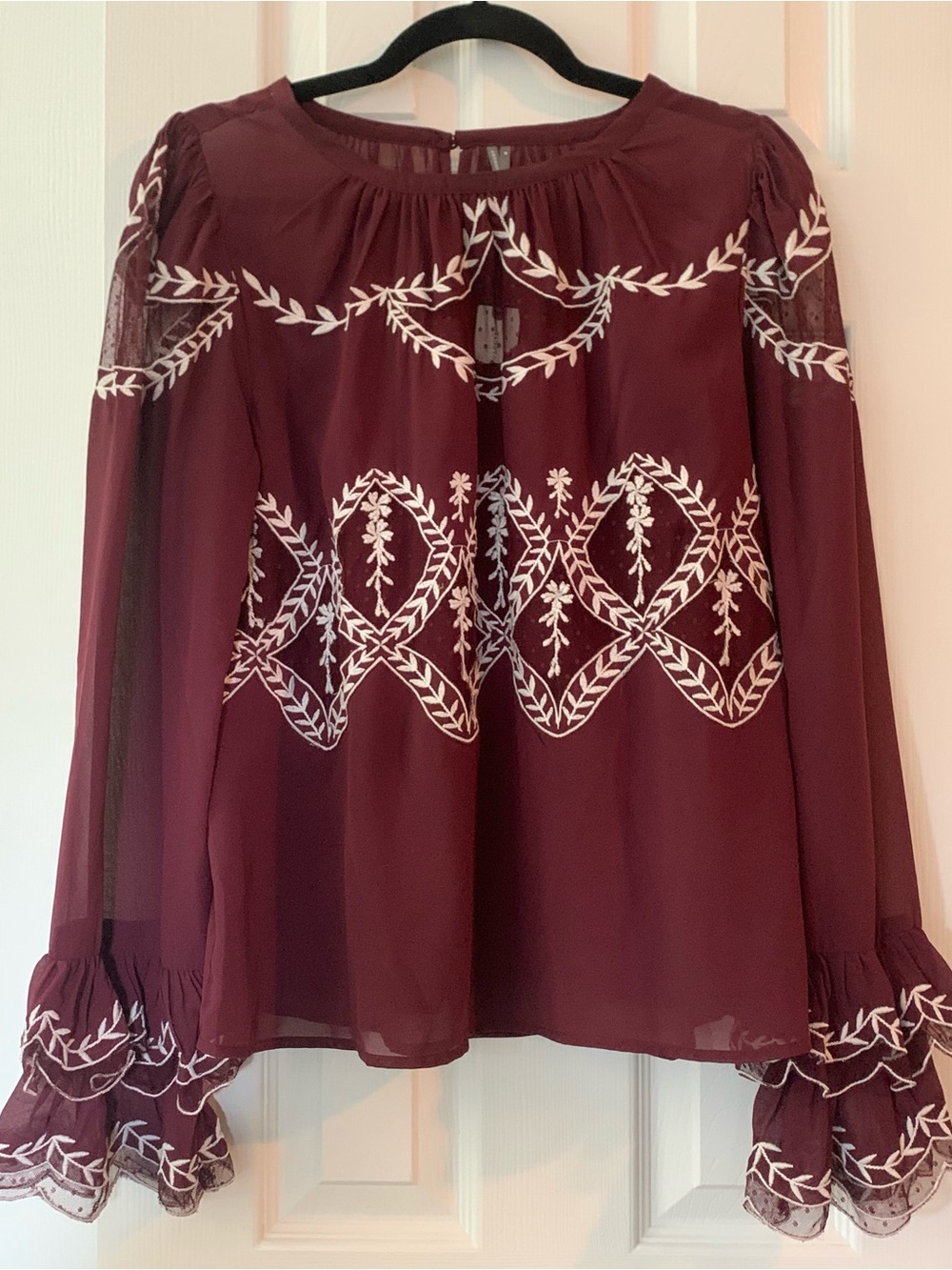 ANTHROPOLOGIE NWT Long-Sleeve Applique Blouse, Wine color, Boho, Sz M